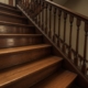 Художественная обработка деревянных лестниц