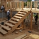 Сроки сборки деревянной лестницы на объекте